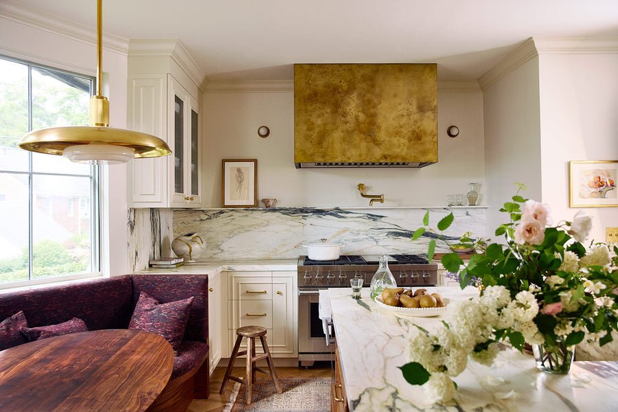 photograph of kitchen by Dane Tashima 